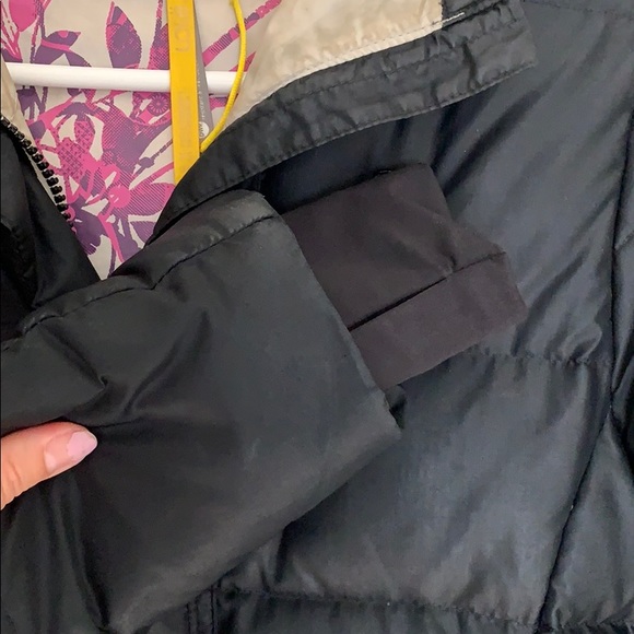 Lole Puffer XS FITS LIKE A SMALL - Picture 3 of 5